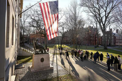 Capping a grades at harvard to curb inflation why faculty support comes with unease.jpg