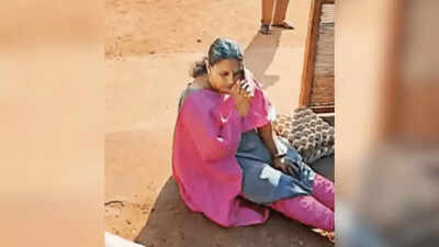 Hm sindhu s nair staged a sit in protest in front of the school.jpg