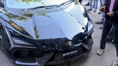 Lamborghini crash kanpur all you need to know about this rs 10 cr supercar.jpg