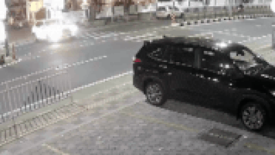 Malayalam actor maniyanpilla raju accused in hit and run outside trivandrum club 2 bikers injured.jp .gif