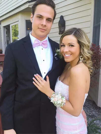 Nhl auston matthews and his partner emily ruttledge.jpg