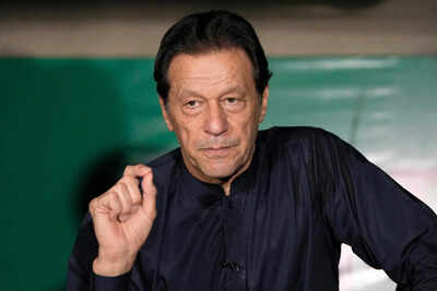 Pakistan39s imprisoned ex pm khan to get medical treatment after reported partial vision loss.jpg