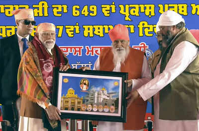 Pm modi at guru ravidas jayanti celebrations in jalandhar.jpg