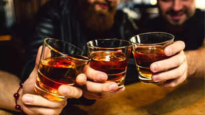 Saudi arabia lifts alcohol ban for wealthy foreigners here39s what we know so far.jpg