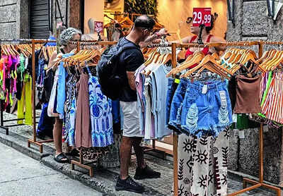 Shopping overseas duty cut feeds import impulse.jpg