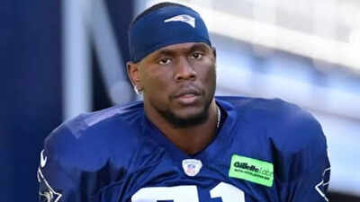Super bowl night turns serious for 49ers star keion white after shooting leads to surgery in san fra.jpeg