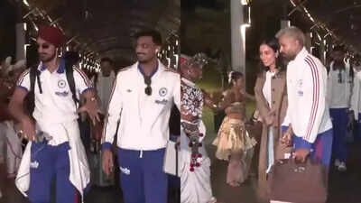 Team india39s arrival in colombo ani video grab.jpg