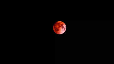 Total lunar eclipse on march 3 2026.jpg