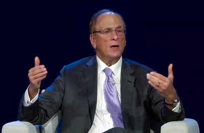 Blackrock ceo larry fink says ai is leading to a crisis and it is not mass layoffs.jpg
