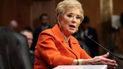 Linda mcmahon.jpg