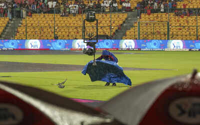 Spidercam explained the flying camera filming every moment of the t20 world cup final.jpg