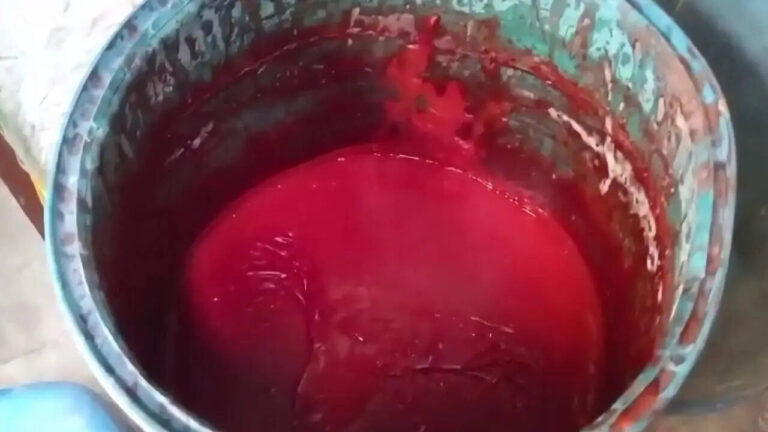 ‘Sold to street vendors at Rs 20/litre’: UP factory sealed for making adulterated tomato sauce