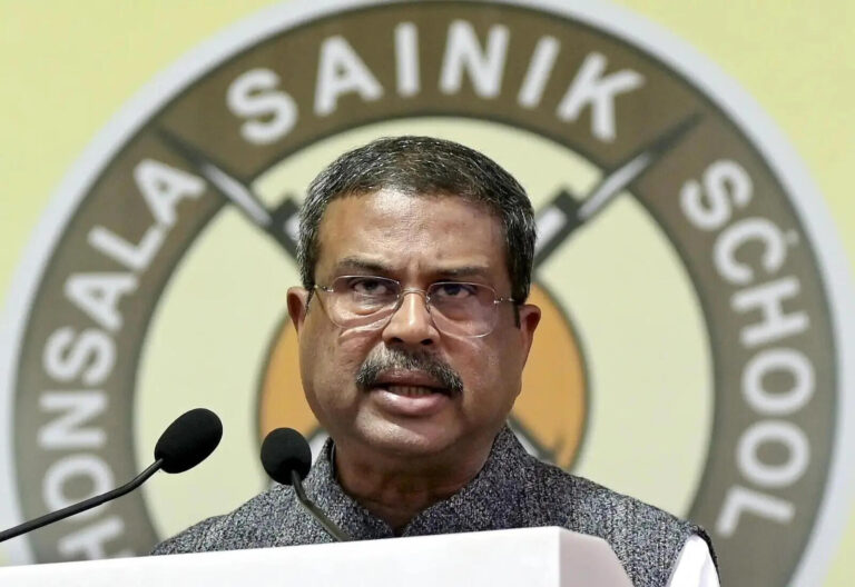 Important to guide children about usage of digital devices, not simply restrict it