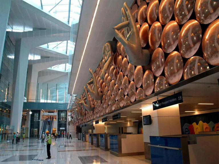 US national stopped for satellite phone-like device in J&K, let off after checks